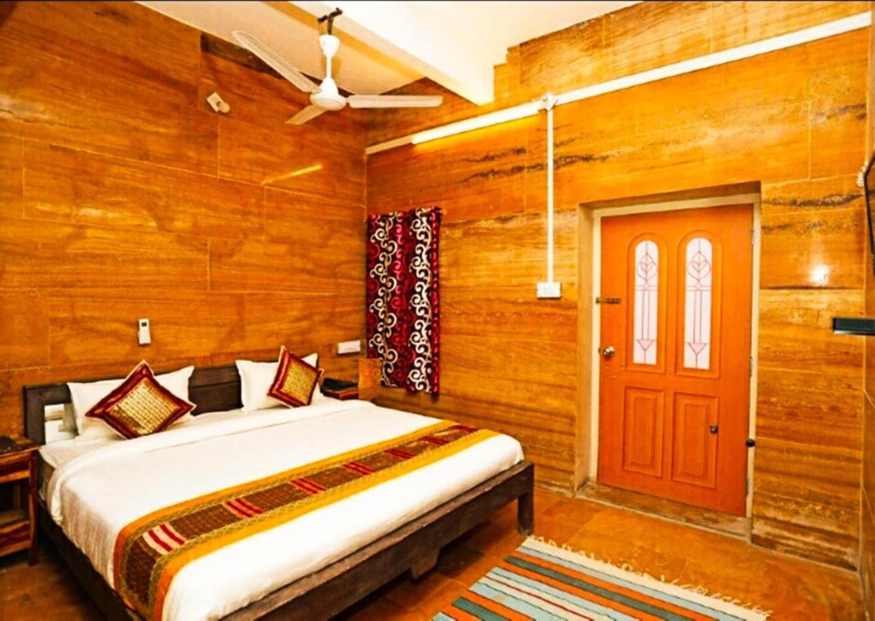 Hotel Heera Court Jaisalmer Bagian luar foto