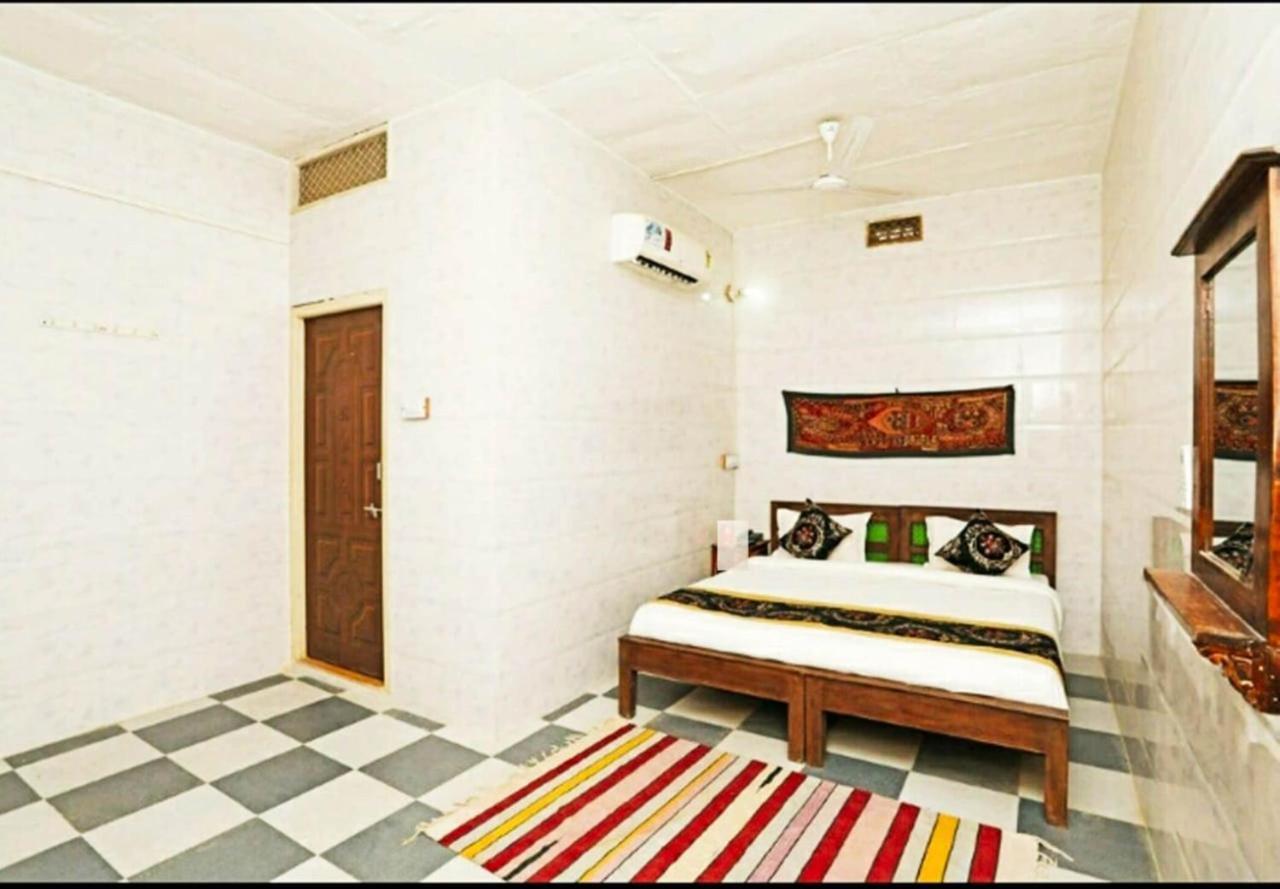 Hotel Heera Court Jaisalmer Bagian luar foto