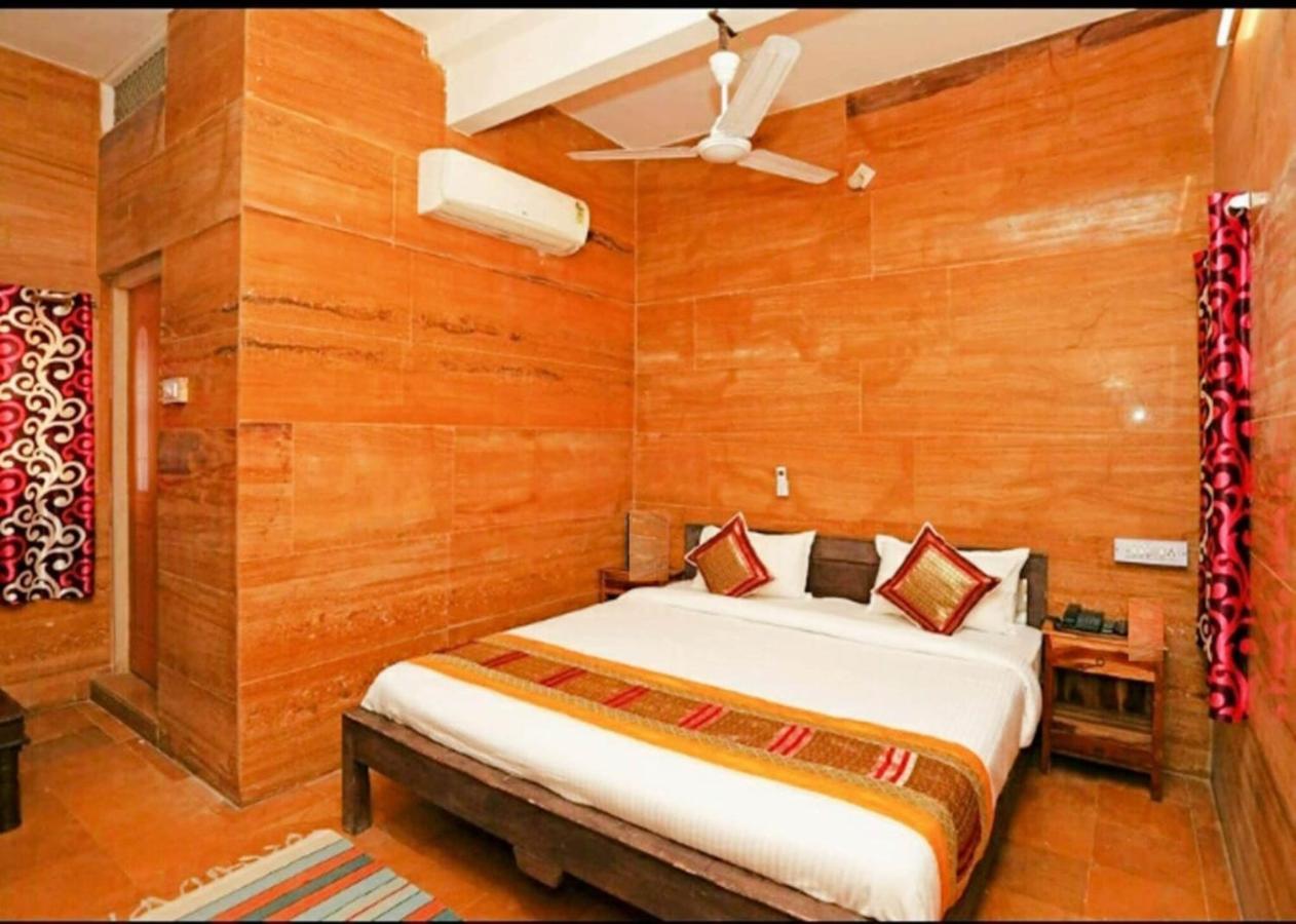 Hotel Heera Court Jaisalmer Bagian luar foto
