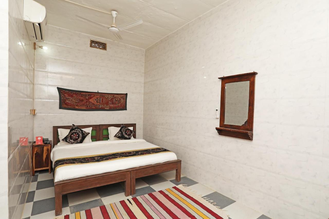 Hotel Heera Court Jaisalmer Bagian luar foto