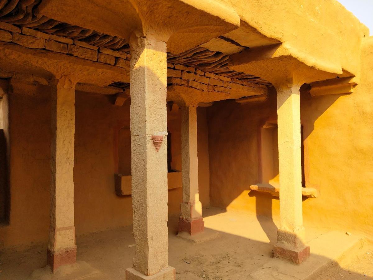Hotel Heera Court Jaisalmer Bagian luar foto